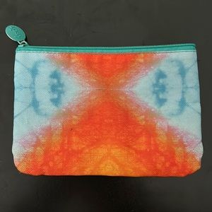 Ipsy tie dye bag
